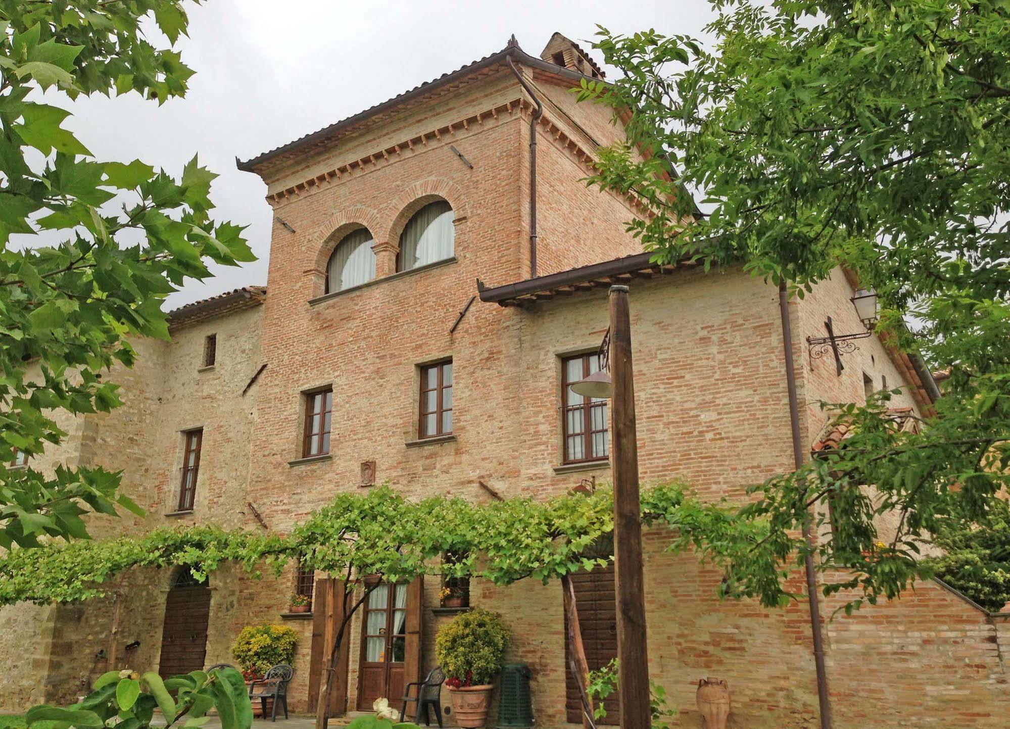 فندق Residenza D'Epoca Il Biribino تْشيتّا دي كاستيلّو المظهر الخارجي الصورة