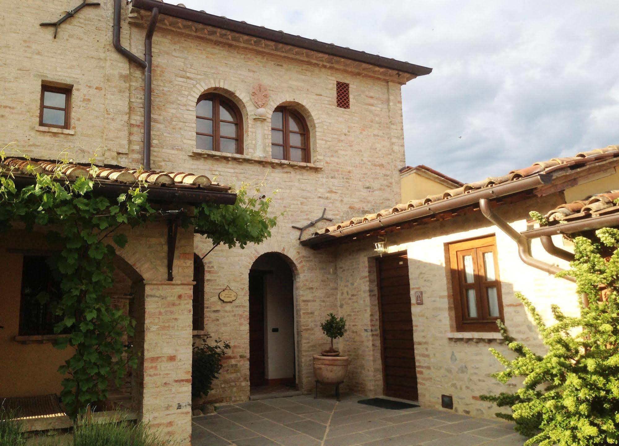 فندق Residenza D'Epoca Il Biribino تْشيتّا دي كاستيلّو المظهر الخارجي الصورة