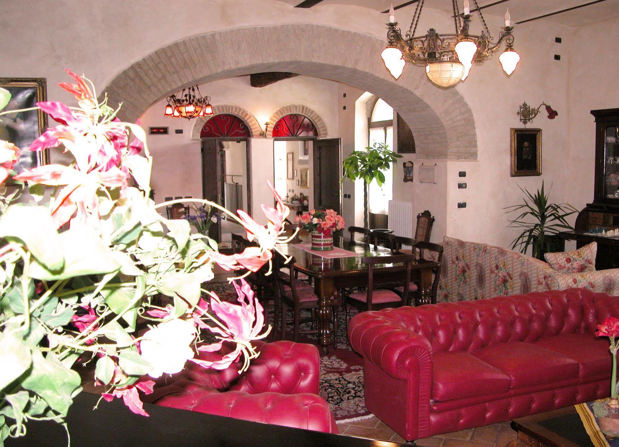 فندق Residenza D'Epoca Il Biribino تْشيتّا دي كاستيلّو المظهر الخارجي الصورة