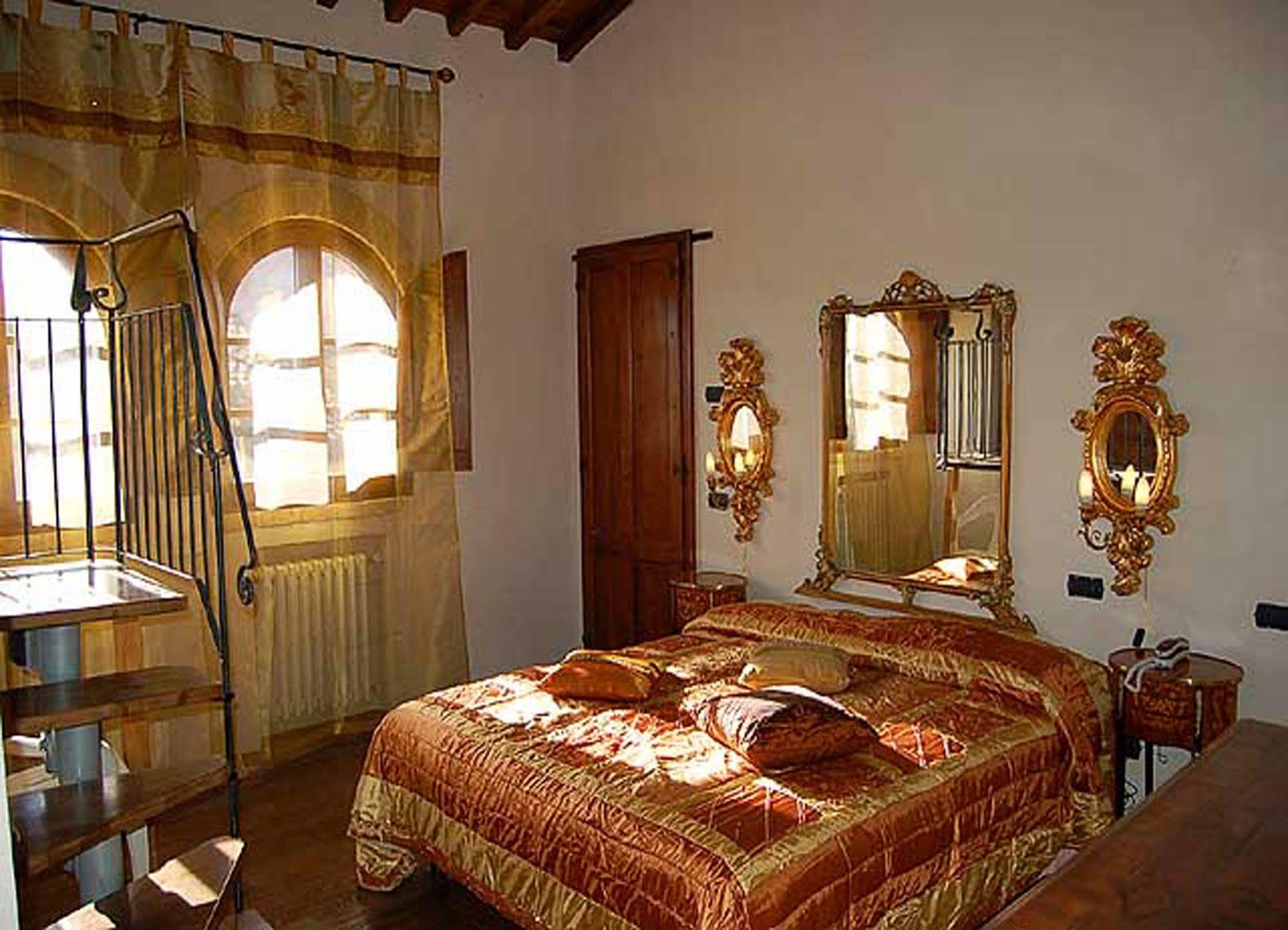 فندق Residenza D'Epoca Il Biribino تْشيتّا دي كاستيلّو المظهر الخارجي الصورة